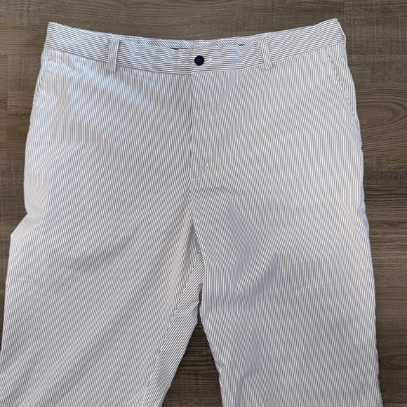 Nike Men's Pinstripe Pants - Picture 3 of 11